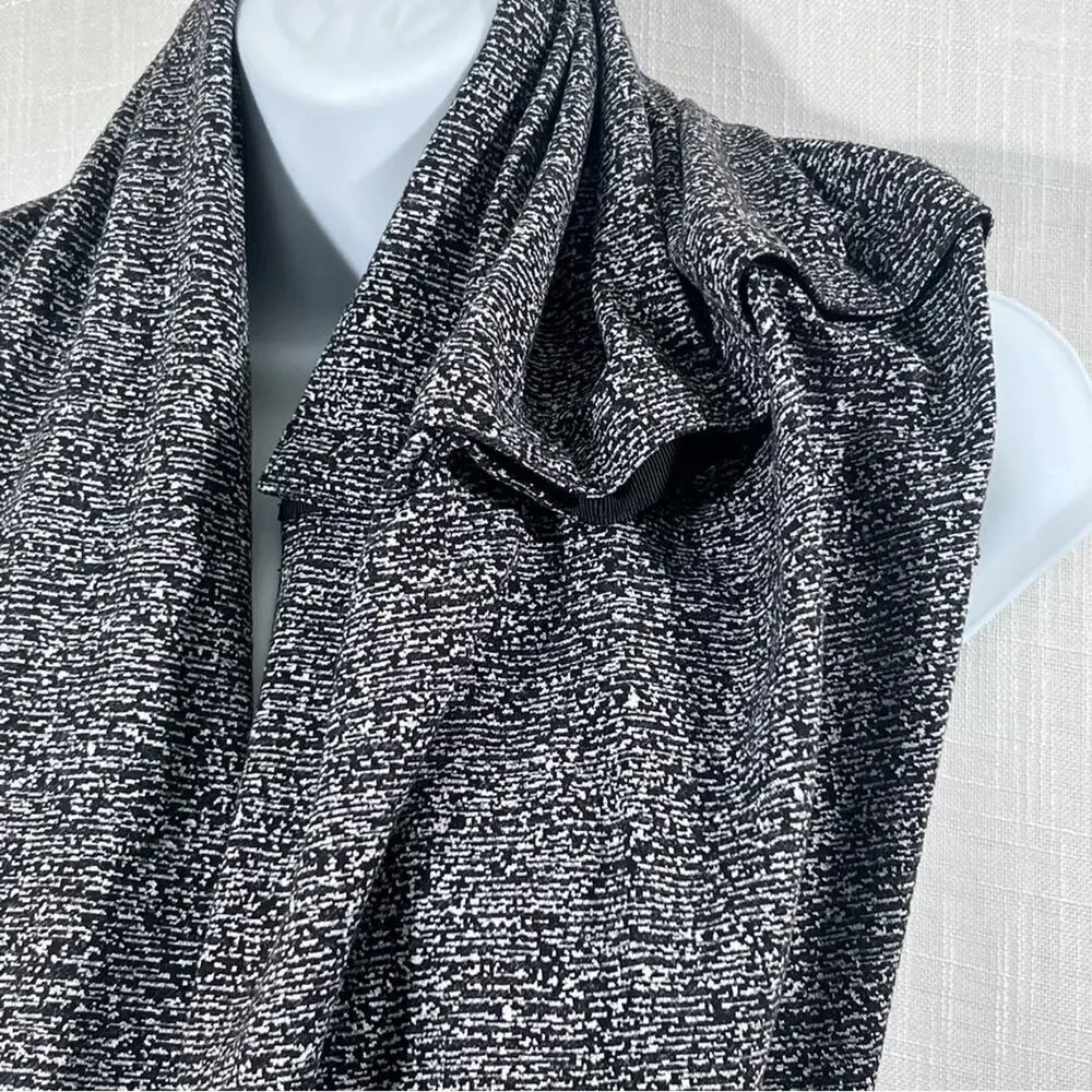 Lululemon Athletica Vinyasa Convertible Scarf Black White Grey O/S